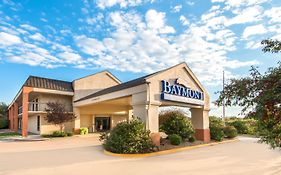 Baymont By Wyndham Topeka